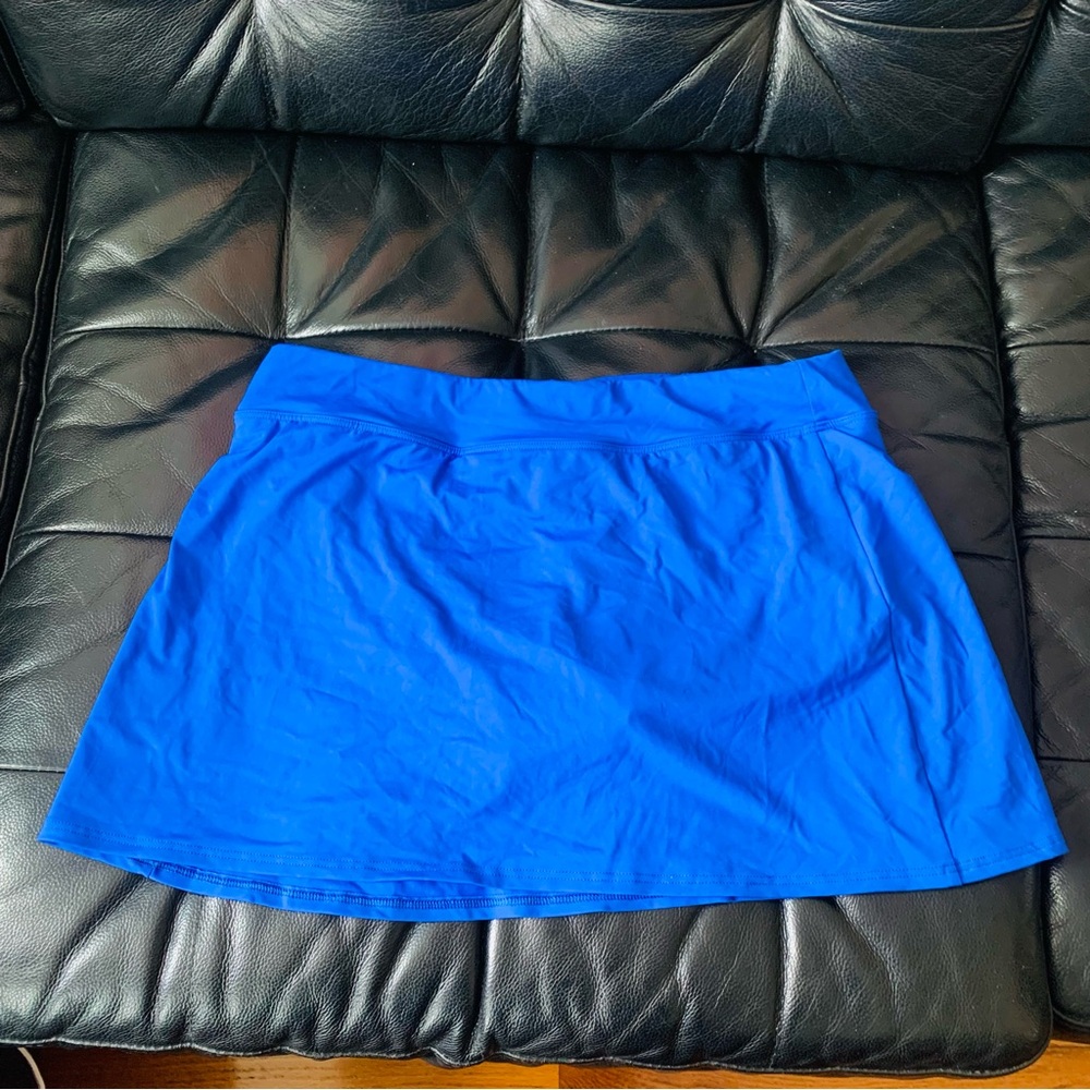 Lands’ End Swim Skirt size 12 royal blue